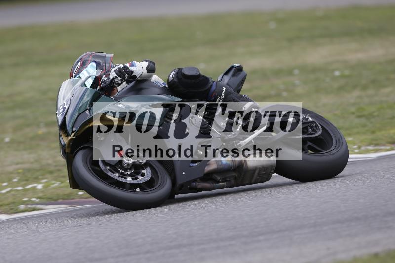 /30 27.07.2026  Dunlop Ride und Test Day ADR/Gruppe rot schnell/88